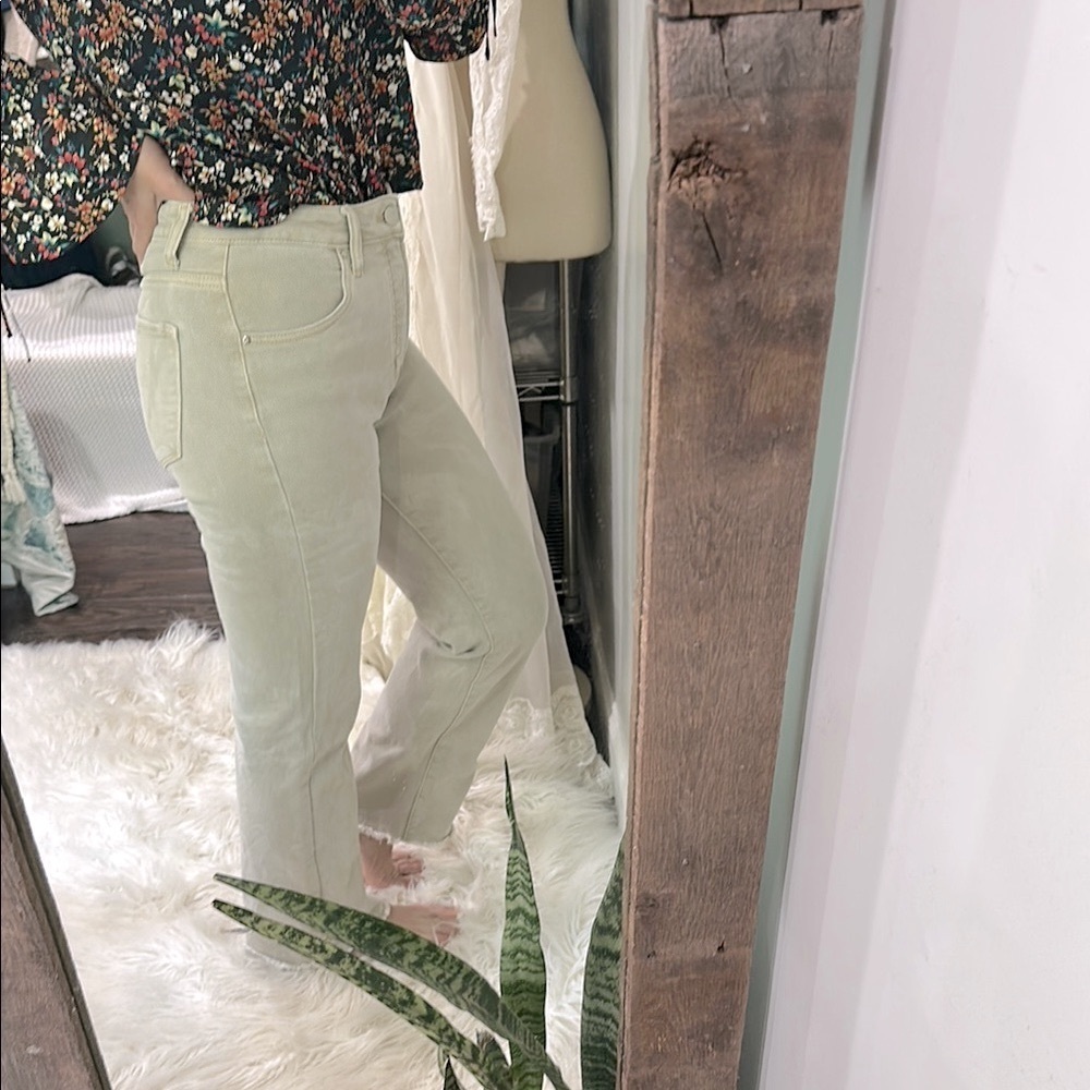 Risen Jeans size 11/30 raw hem high rise